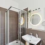 Zentral Gelegenes 2br Cityapartment In Нойштадт-ан-дер-Вайнштрасе