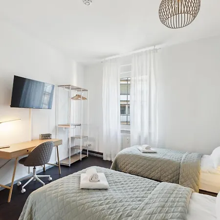 Zentral Gelegenes 2br Cityapartment In Appartement