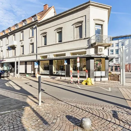 Zentral Gelegenes 2br Cityapartment In Neustadt an der Weinstraße