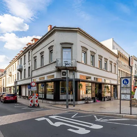 Zentral Gelegenes 2br Cityapartment In Apartmán