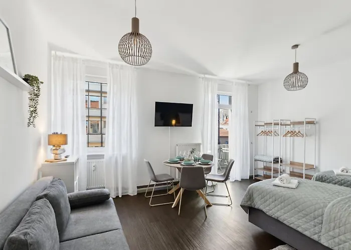 Zentral Gelegenes 2br Cityapartment In Apartmán